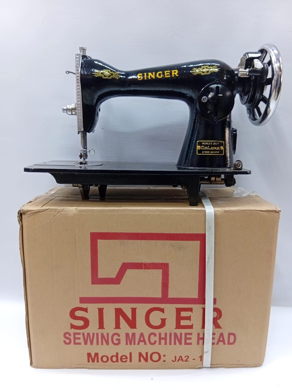SINGER Sewing Machine – Electric Domestic Sewing & Dressmaking Machine